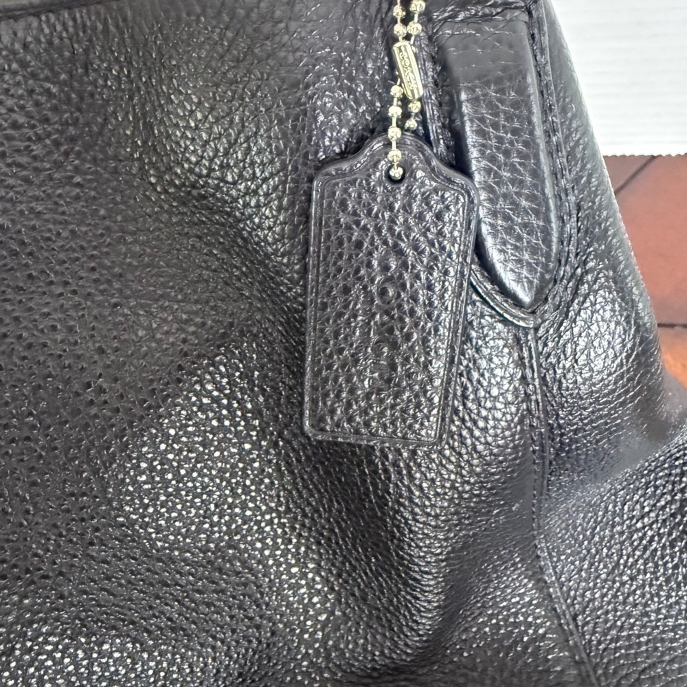 Coach Edie Black Leather Shoulder Bag Purse F80268 - Picture 10 of 11